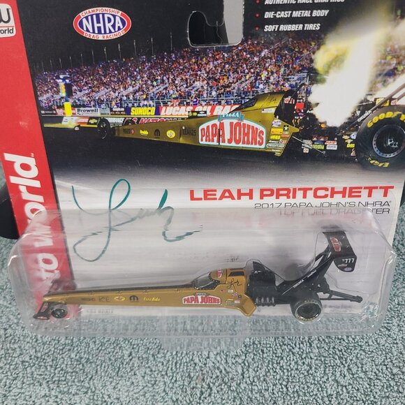 1/64 Auto World Leah Pritchett 2017‎ Papa Johns Top Fuel Dragster - Picture 2 of 10